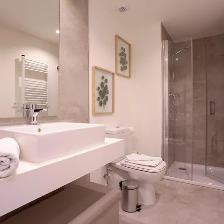Genteel Infinity Apartment Estepona